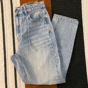 American Eagle Mom Jeans